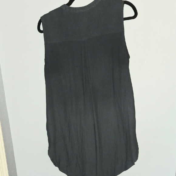 H&M Black Ruffled Sleeveless Blouse Size 10 Medieval Vintage Flowy Whimsygoth - Picture 5 of 5